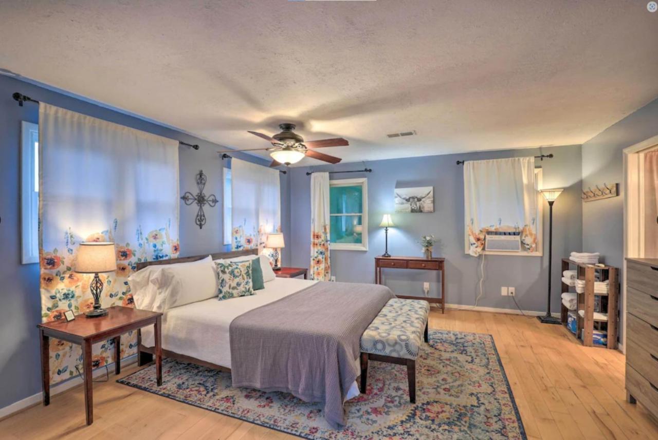 Roamer'S Respite - A Prime Location With Scenic Views For Your Ultimate Retreat Sylva Exterior photo
